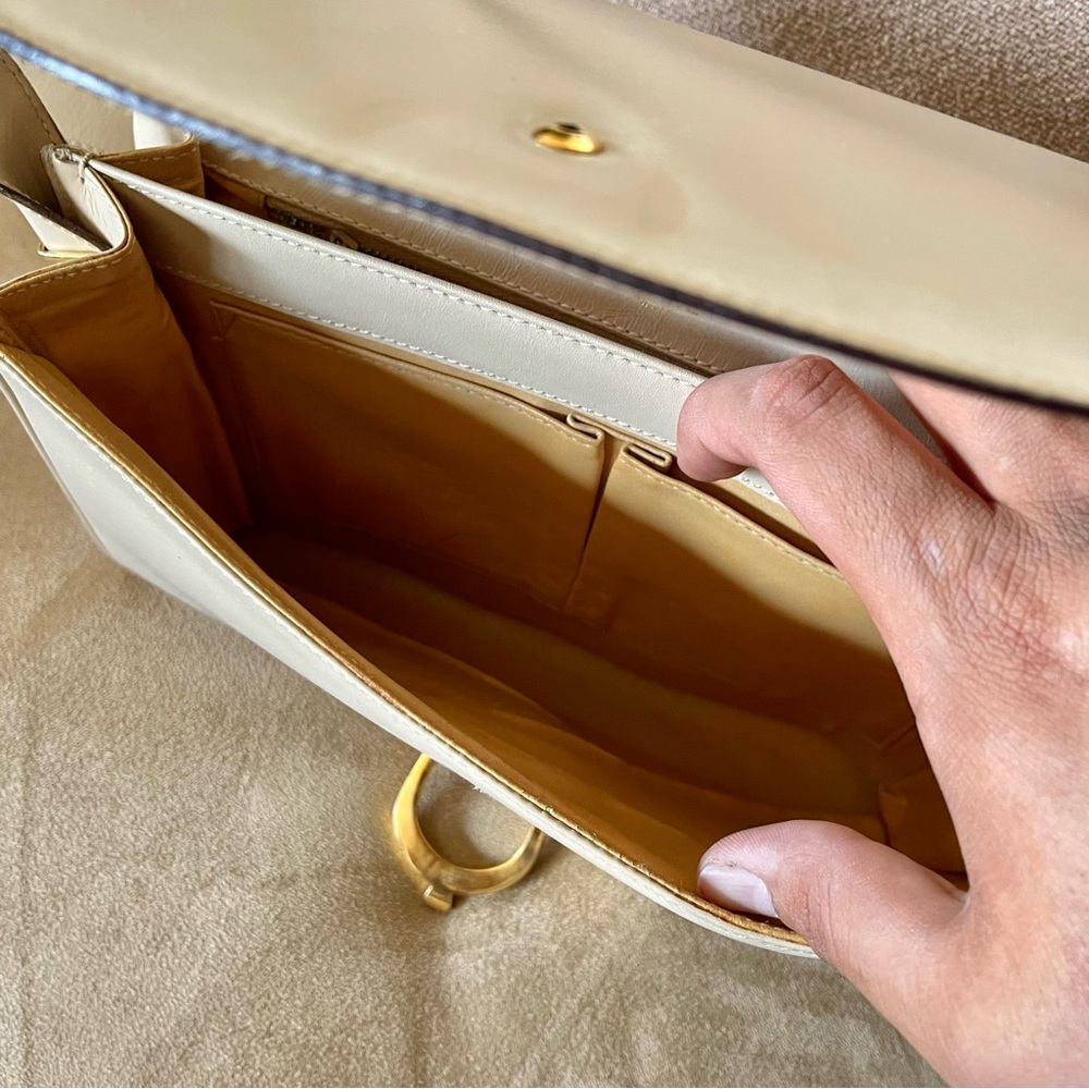 Celine Paris White Shoulder Bag - Picture 6 of 14